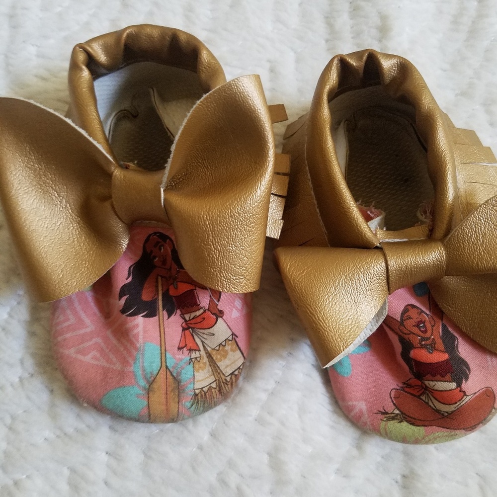 Moana moccasins